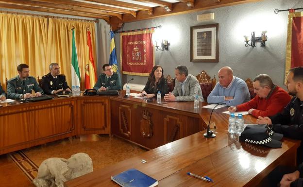 La Guardia estudia instalar cámaras y seguridad privada contra los robos en las urbanizaciones