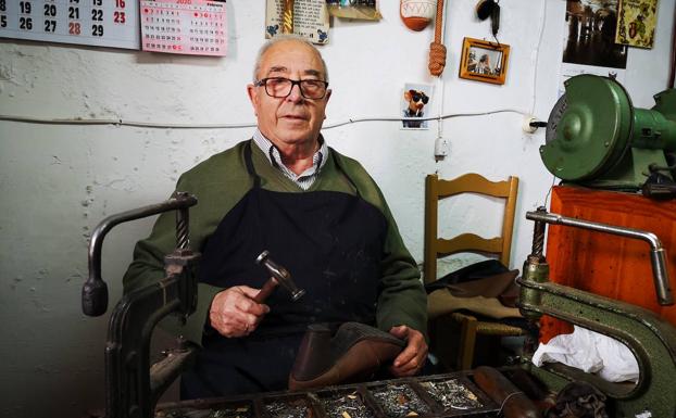 José Cortés, el IES y Antonio del Moral, Premios Arjona Excelencia