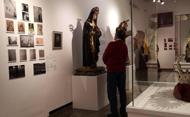 Homenaje a la Virgen de la Soledad en el Centro Nuevo Inicio