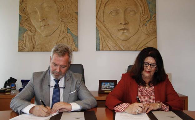 El Puerto renueva el acuerdo con Granada Internacional para ayudar a empresas a establecerse en otros países