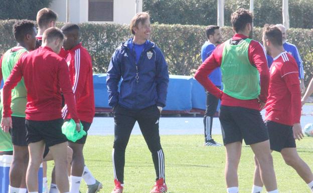 La UDA concentra a los jugadores que tiene disponibles