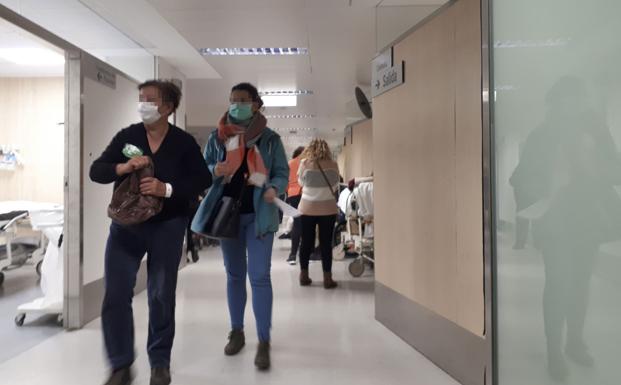 Nerviosismo en los centros sanitarios de Granada por el coronavirus