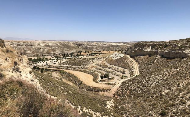 La UGR programa rutas por yacimientos arqueológicos de la provincia para escolares