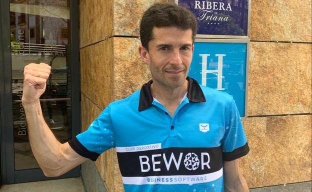 Manuel Santiago acaba como mejor andaluz el Nacional de maratón