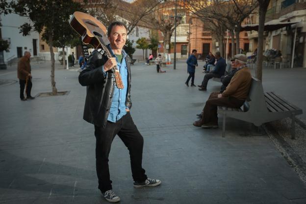 «En el Valle de Lecrín he bajado las revoluciones con las que vivía en Madrid»