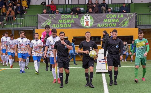 El tiempo de prolongación vuelve a dejar al Mancha Real con la miel en los labios