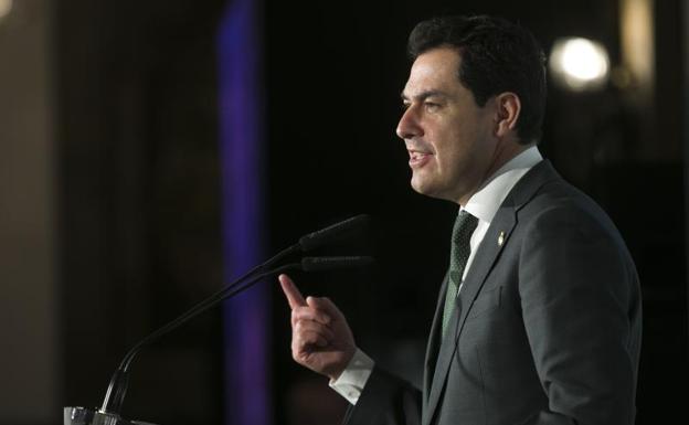 Moreno toma la iniciativa para «consensuar estrategias» sobre financiación autonómica con otros presidentes autonómicos