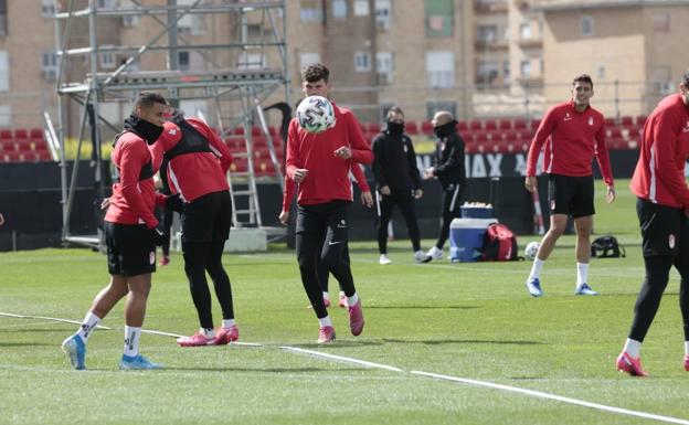 Primer entrenamiento con la mente puesta en el Athletic