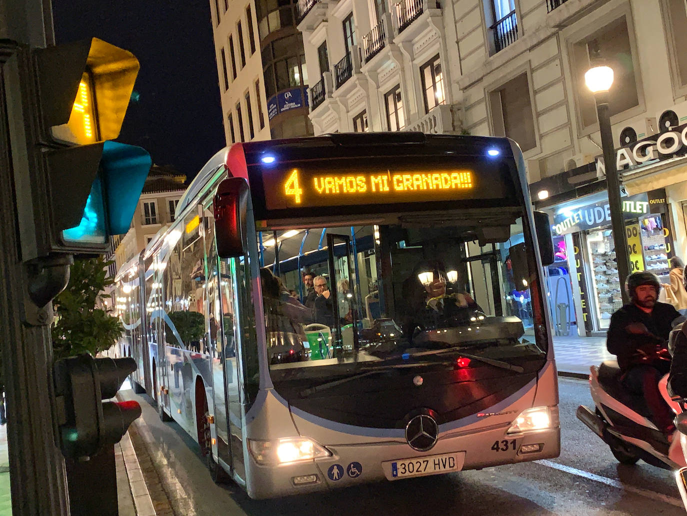 Los autobuses de Granada se vuelcan con el equipo