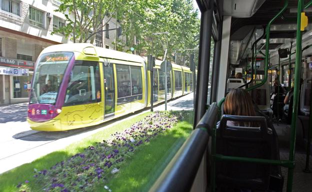 7 empresas presentan oferta para diseñar el futuro de autobuses y tranvía de Jaén