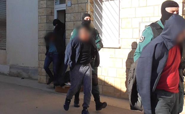 Un grupo albanés, detrás de robos en las urbanizaciones de la capital