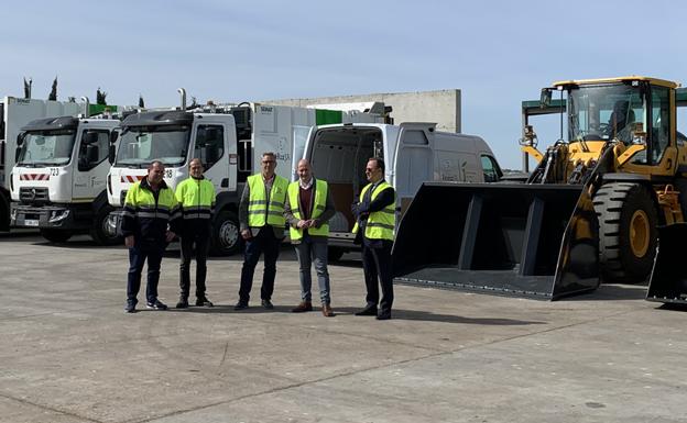 Nuevos vehículos para la recogida de basura en la provincia