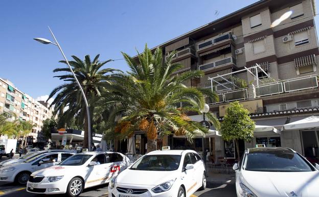 Los taxistas critican la ampliación de licencias en Motril