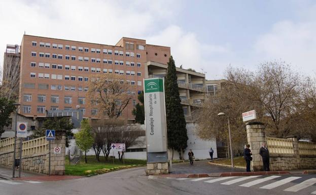 El hospital de Jaén ya tiene su propio laboratorio de análisis de muestras del coronavirus