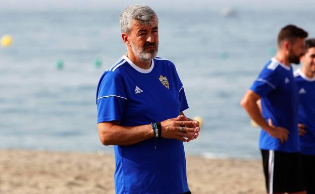 Almería, Dépor y Racing, tienen los banquillos más 'calientes' del curso