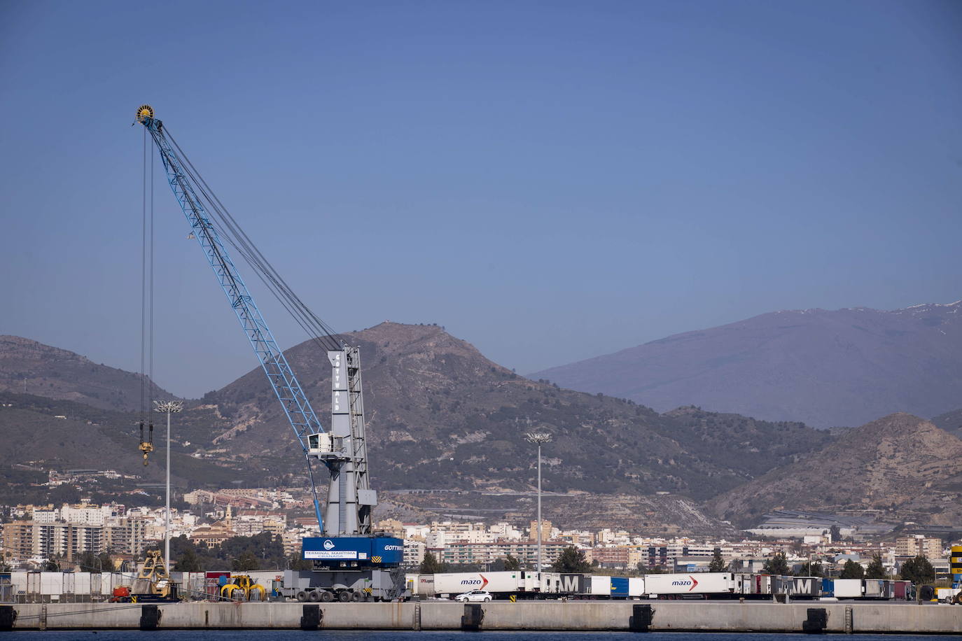 El puerto de Motril también cierra contra el coronavirus: sólo abre a mercancías y pescadores