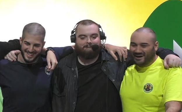 Ibai Llanos confirma la presencia del Granada en un torneo de FIFA