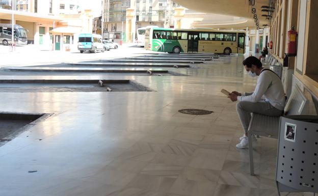 Autobuses de línea vacíos y caída en el Consorcio de Jaén del 95%