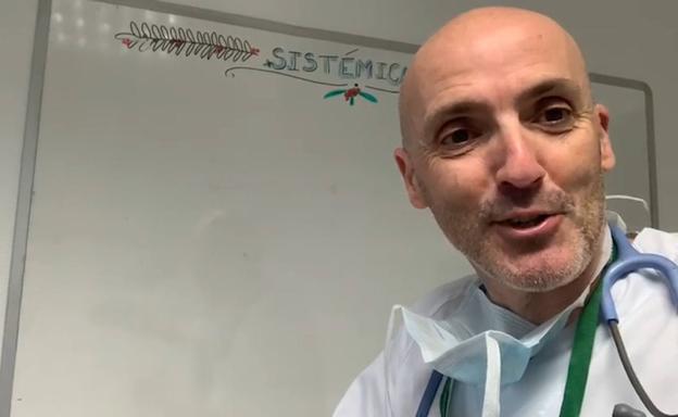 El vídeo viral del médico granadino que explica cómo tratar el coronavirus y por qué mata más a españoles