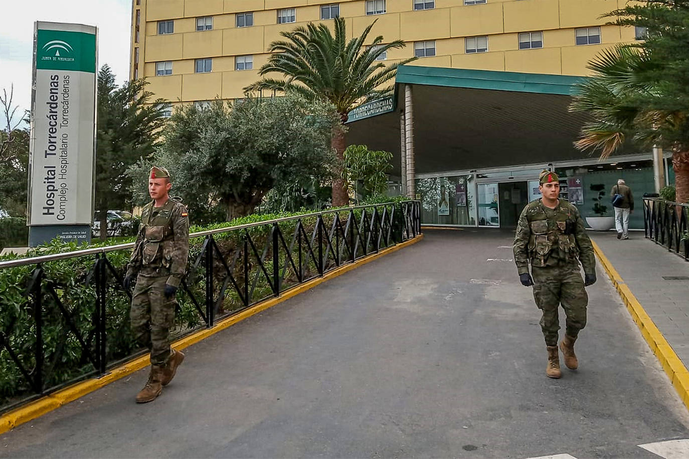 Salud Mental de Torrecárdenas presta asistencia a sanitarios ante el «impacto emocional» de la crisis