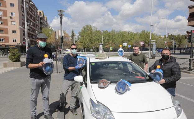 Los taxistas de Granada recopilan casi un centenar de máscaras de buceo para usarlas como respiradores