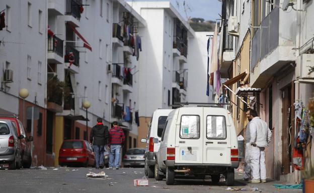 Cinco falsas alarmas de incendio movilizan a los bomberos de Motril hasta Huerta Carrasco