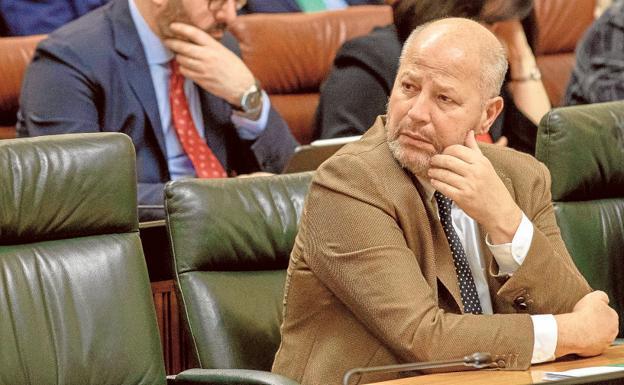 El Gobierno andaluz facilita que las empresas puedan seguir pagando con la periodicidad establecida en sus contratos