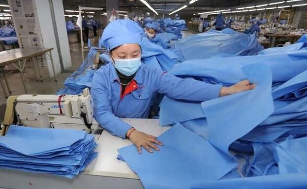 La mejor jugada de LaLiga: 1,6 millones de mascarillas contra el coronavirus