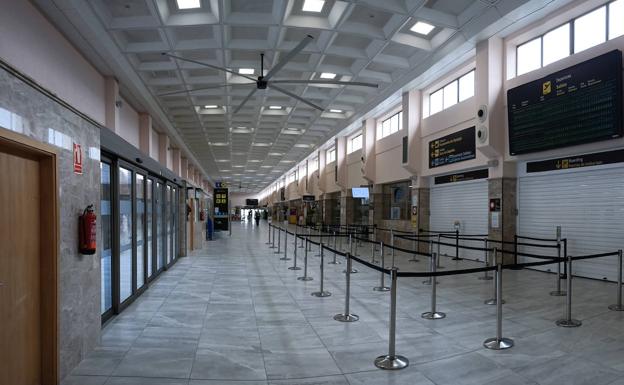 Cuatro billetes con destino Granada