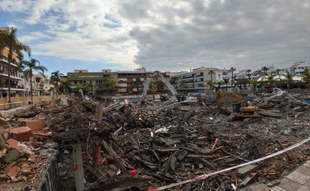 El mercado de abastos de Almuñécar ya es historia