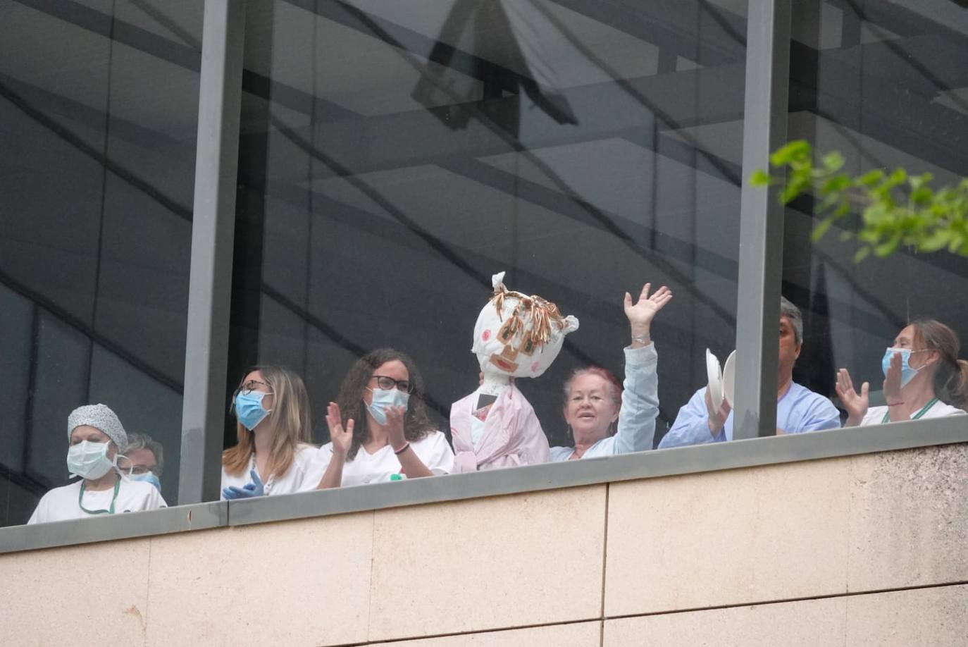 La Policía Local felicita a los sanitarios después de la polémica