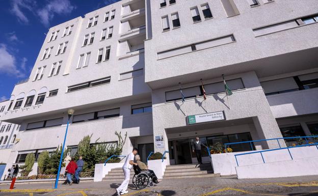 Detienen a un joven por intentar robar material sanitario en el Hospital de Motril