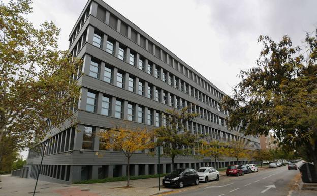 Los funcionarios de la Junta solo volverán a la actividad presencial cuando cese el estado de alarma