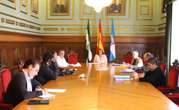 Motril ultima un plan de activación de la administración local y un plan de reactivación económica