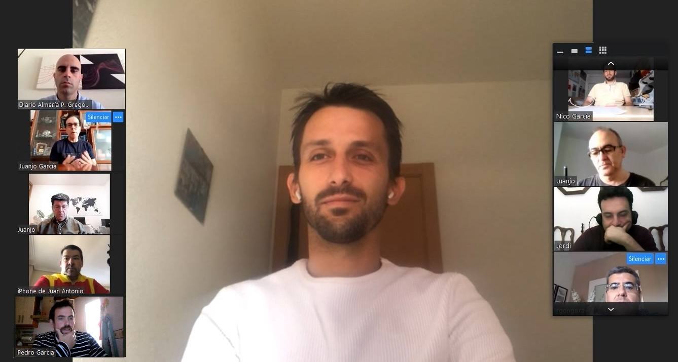 El preparador físico del Almería no ve «habitual jugar cada 72 horas; vamos a ir sobrepasados»