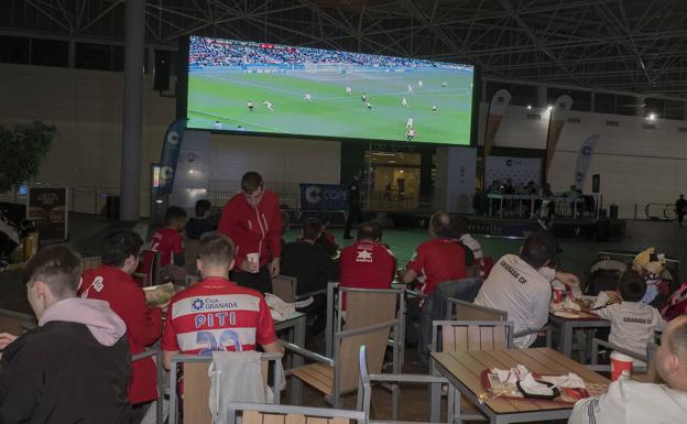 Aficiones Unidas pide a LaLiga condiciones especiales para los abonados