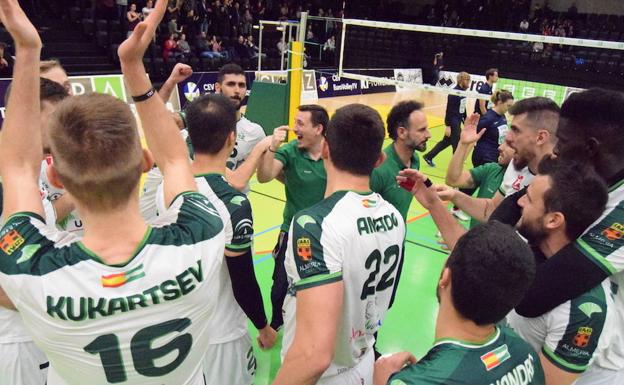 Unicaja Almería puede quedarse sin título, pero tiene billete para ir a la Champions
