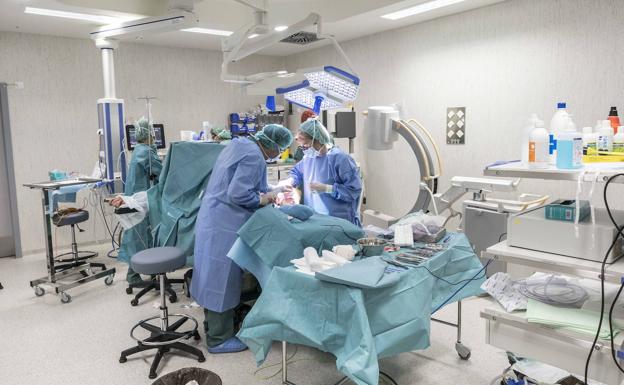 La Escuela de Salud Pública lanza una batería de proyectos sobre el virus