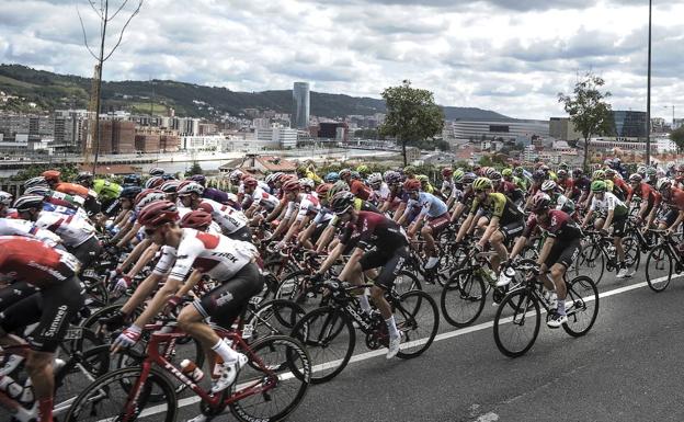 Burgos BH y Caja Rural Seguros RGA, equipos invitados a la Vuelta