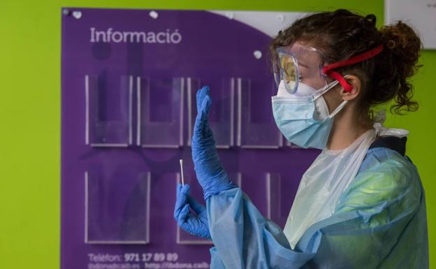 Sindicatos creen que las plantillas en Atención Primaria son insuficientes y reclaman más efectivos