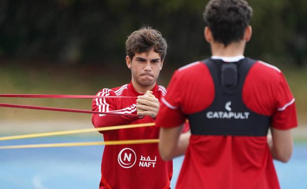 El Almería acumula 'horas de vuelo' para acabar la semana