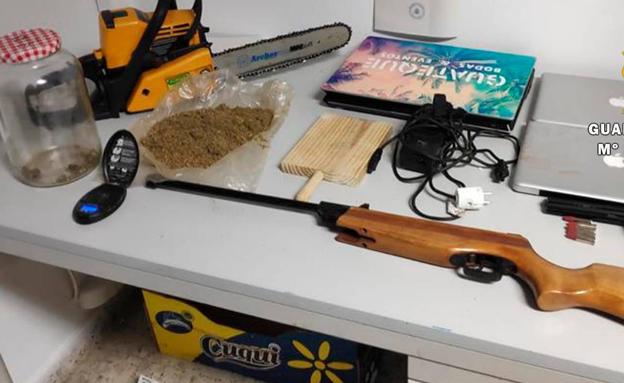 Detenido por robar en una casa en Mengíbar el mismo día que había fallecido uno de los dueños