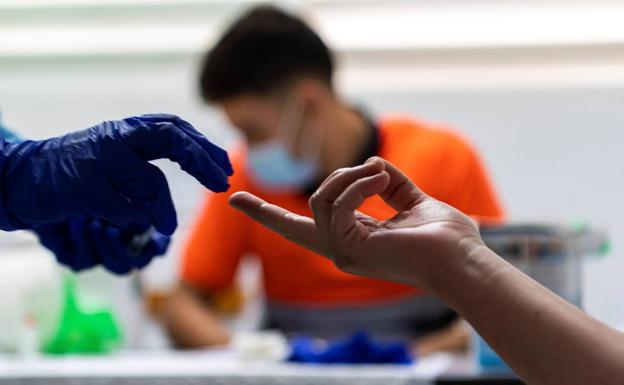 La cifra de curados duplica a la de nuevos positivos en Jaén