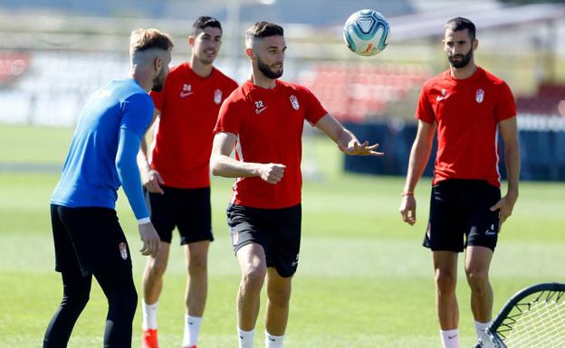 El Granada engrasa su maquinaria ofensiva