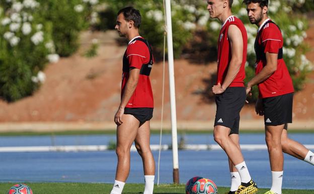 El Almería, un día más de trabajo y un día menos para volver a jugar