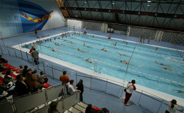 Abren las piscinas climatizadas y más pistas deportivas municipales