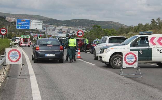 Llegan a casa las primeras mil multas de 13.000 por quebrantar el estado de alarma, con importes de 601 a 1.001 euros