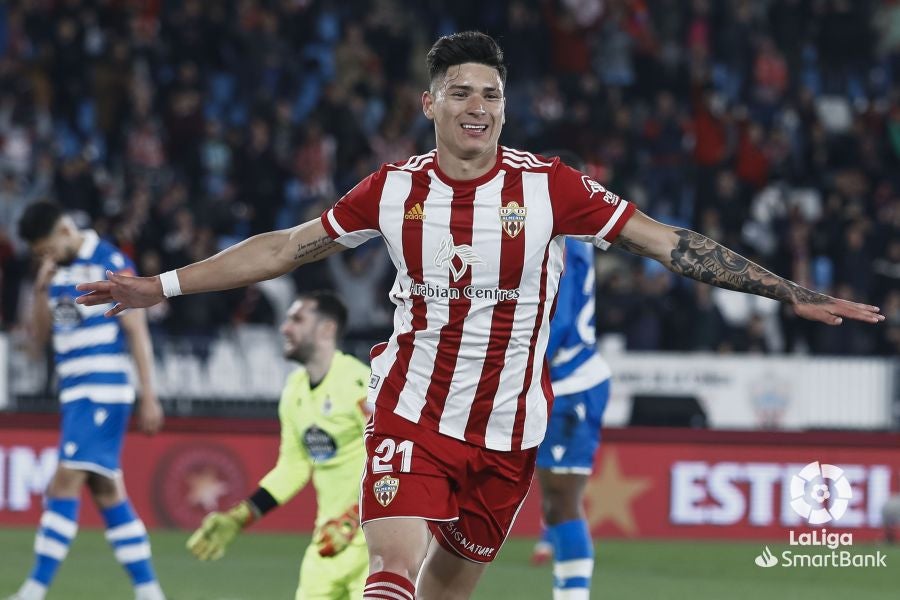 Darwin Núñez: «Sueño con lograr el ascenso con el Almería a la Liga Santander»