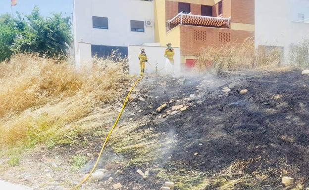 Jornada atareada para los Bomberos de Jaén