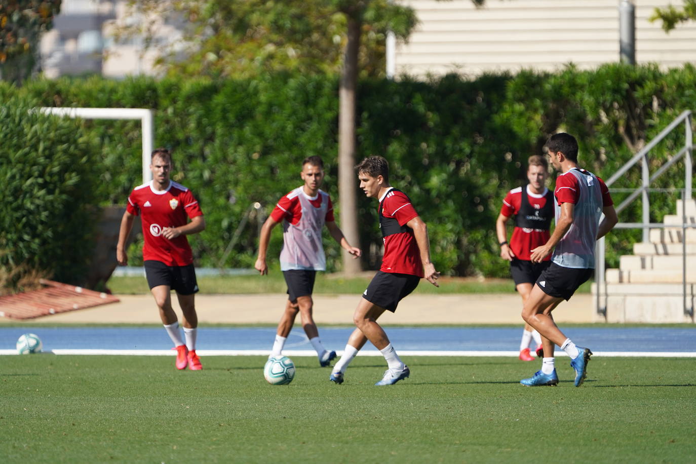 El Almería se encuentra 'en la cuarta fase' con el fútbol